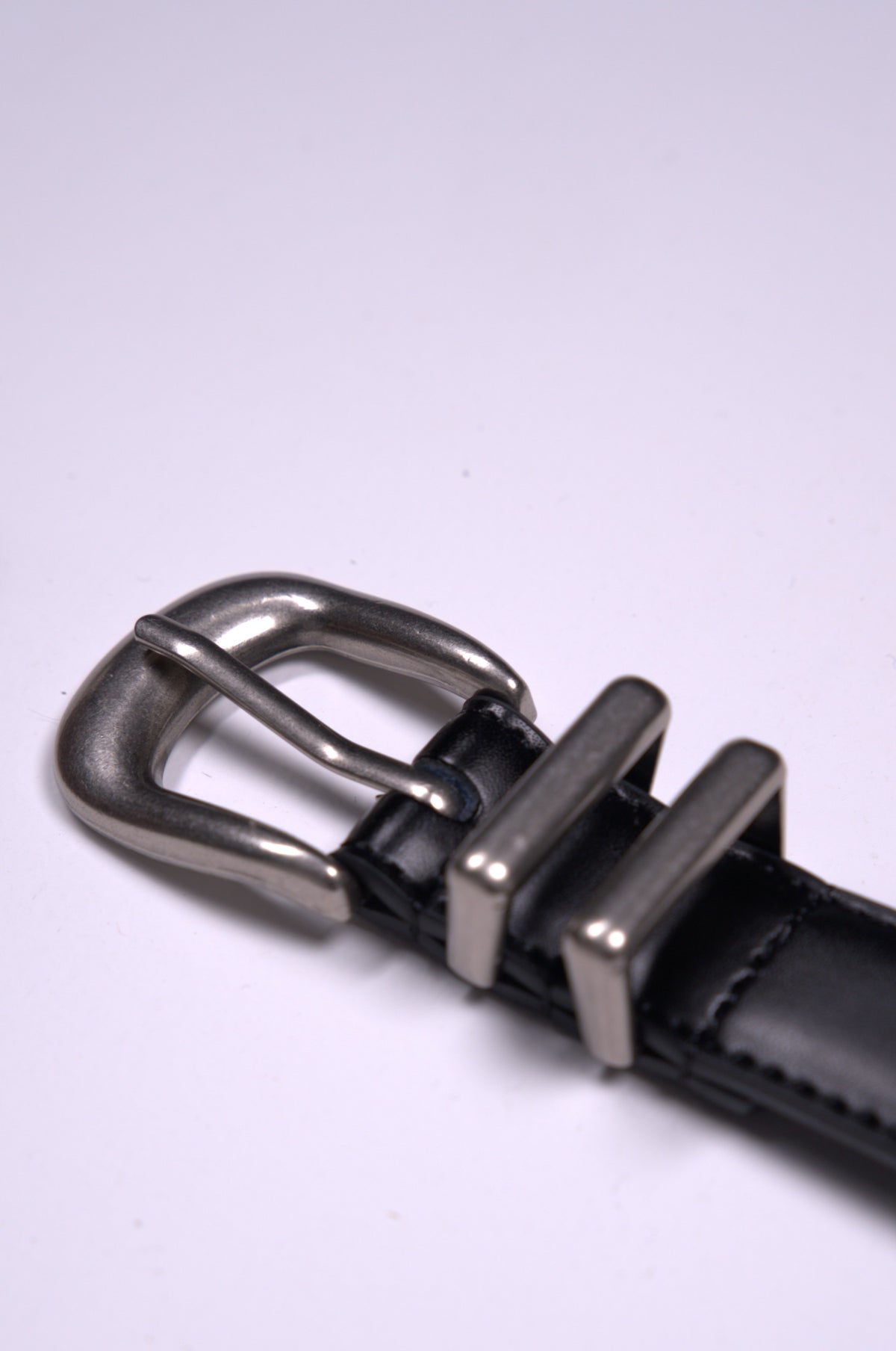 The Classic Buckle Belt (Black)