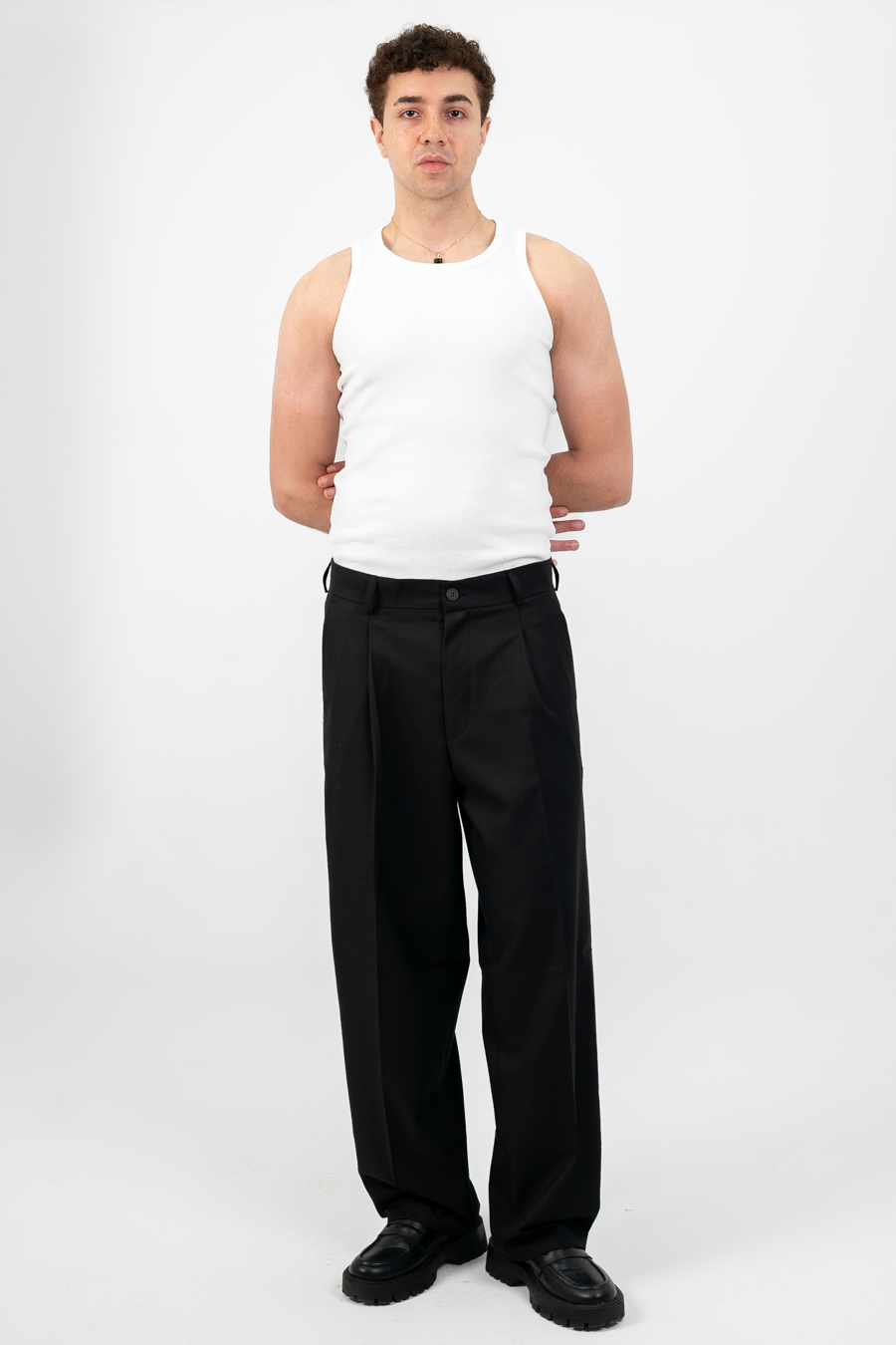 Essential Pleated suite pants(Black)