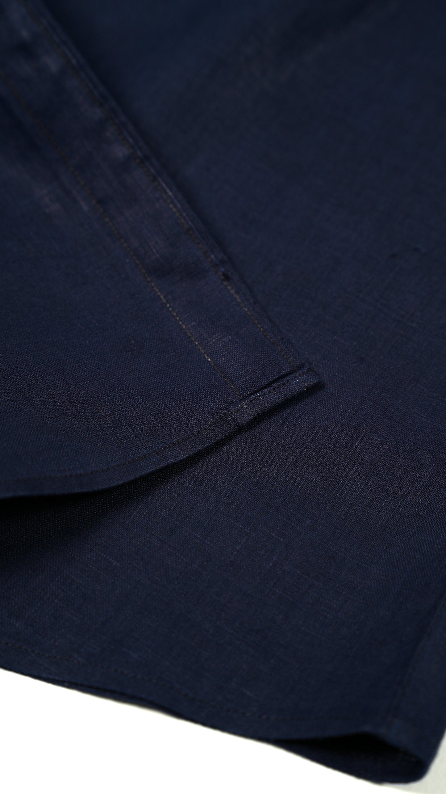 Linen Ease Shirt — Breathable 3D-Tailored Comfort (Navy)