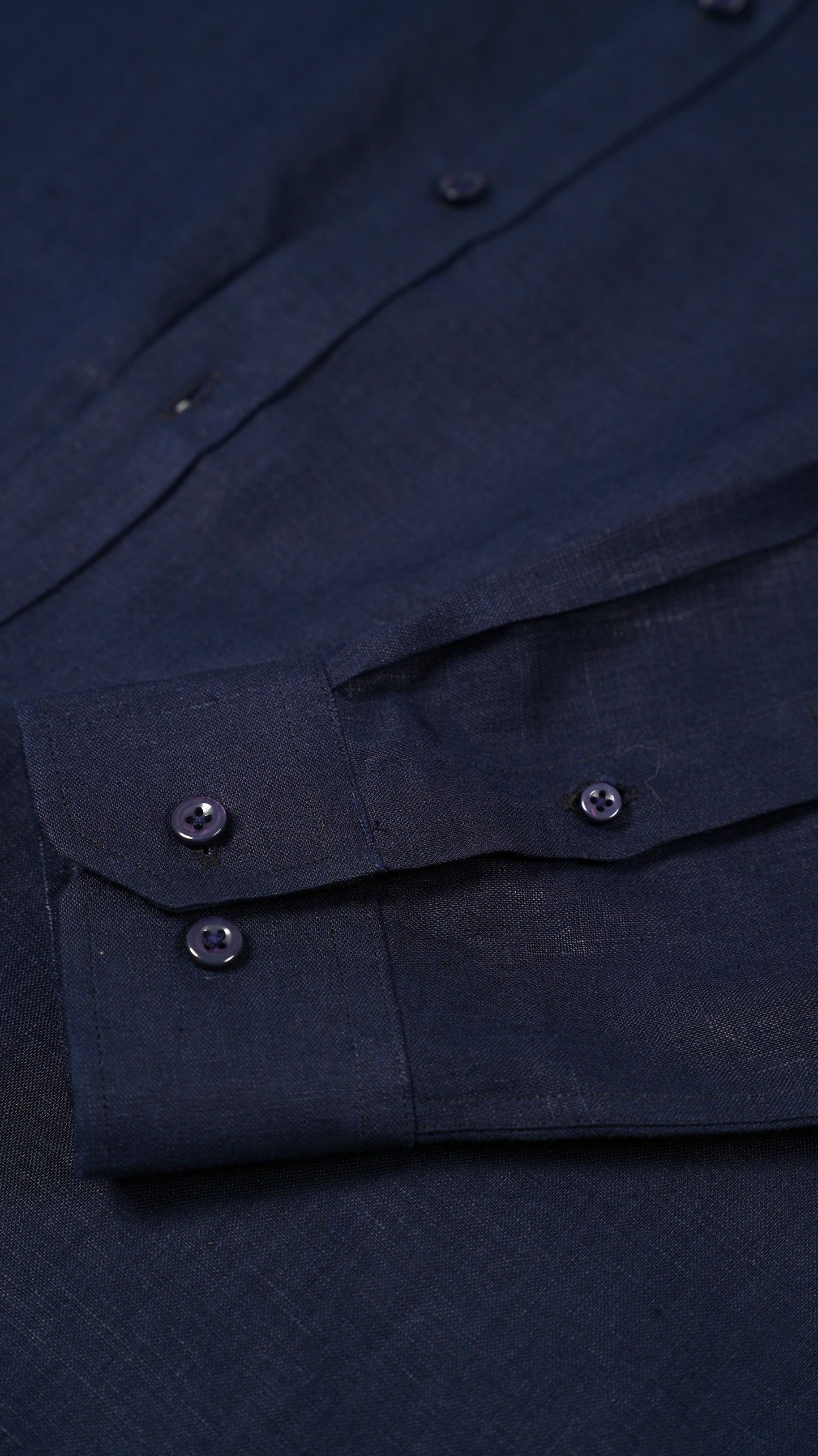 Linen Ease Shirt — Breathable 3D-Tailored Comfort (Navy)