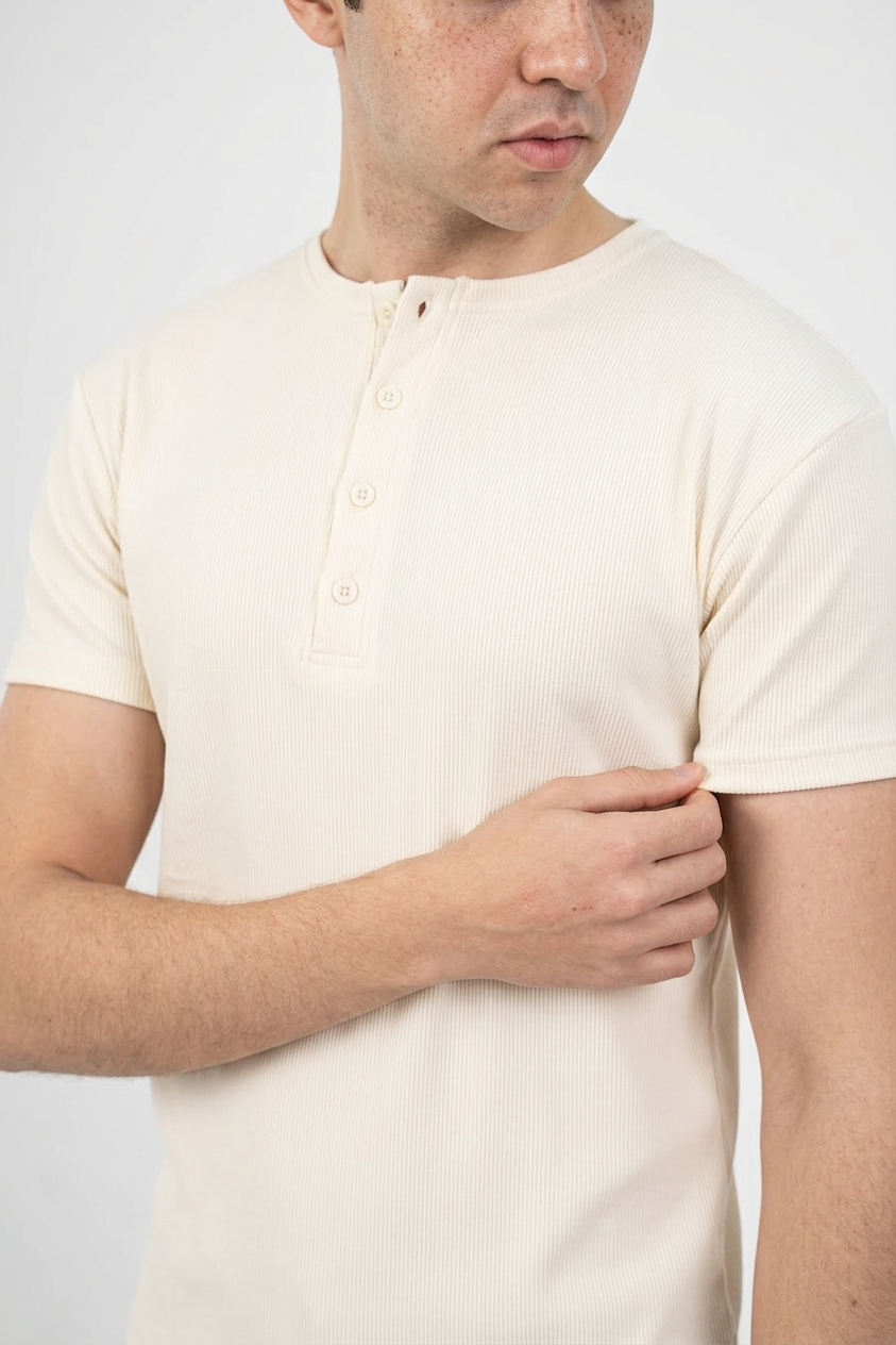 SLIM-FIT RIBBED HENLEY Tee